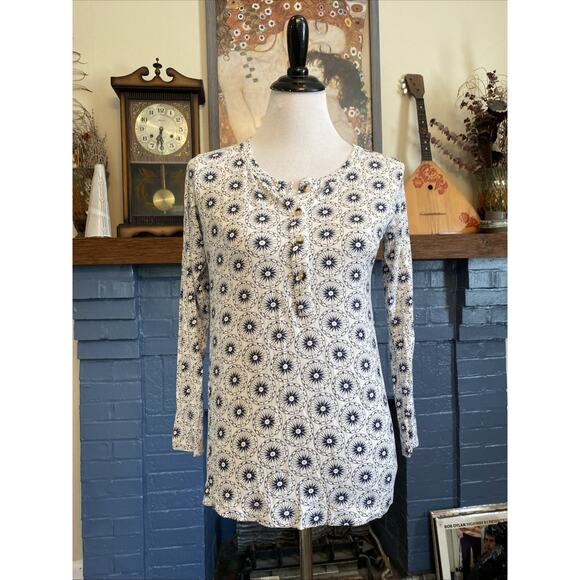 Kate Quinn Sun Starburst Top Shirt Womens M 100% Organic Cotton Button Henley - Picture 1 of 12